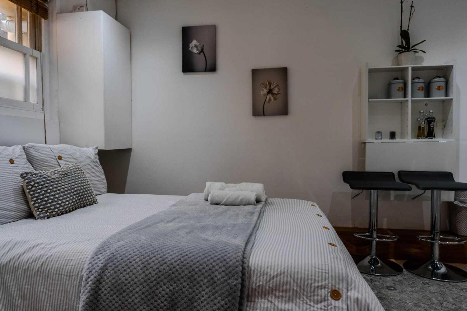 Stunning Angel Studio Лондон Номер фото